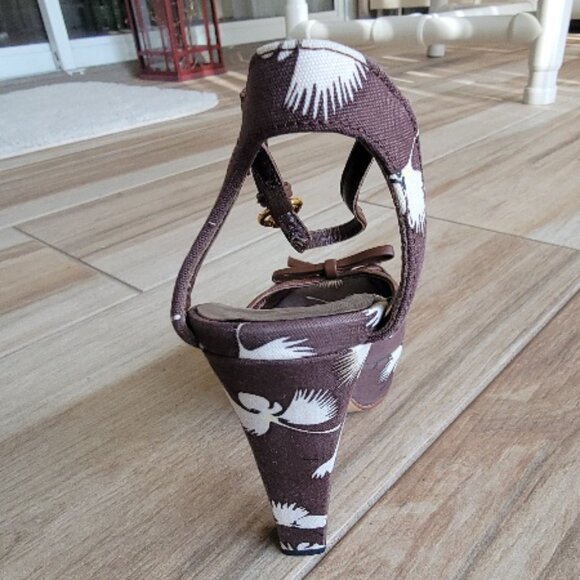 Gucci Floral Print Brown Platform Shoes Eur. 34C - Picture 7 of 16